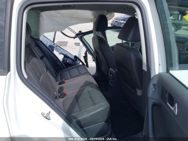 WVGBV7AX5GW600479 Volkswagen TIGUAN S