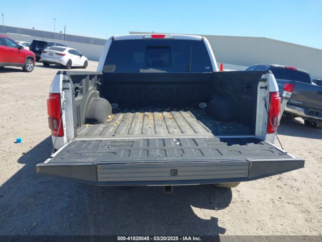 1FTEW1CG0FKE70500 Ford F-150 Lariat
