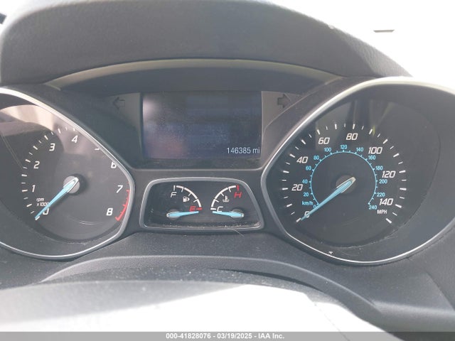 1FMCU9GX7EUA56943 Ford ESCAPE SE