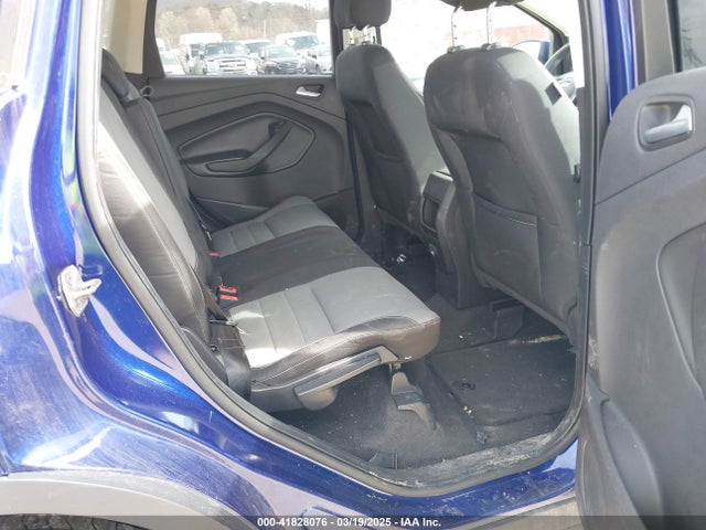1FMCU9GX7EUA56943 Ford ESCAPE SE