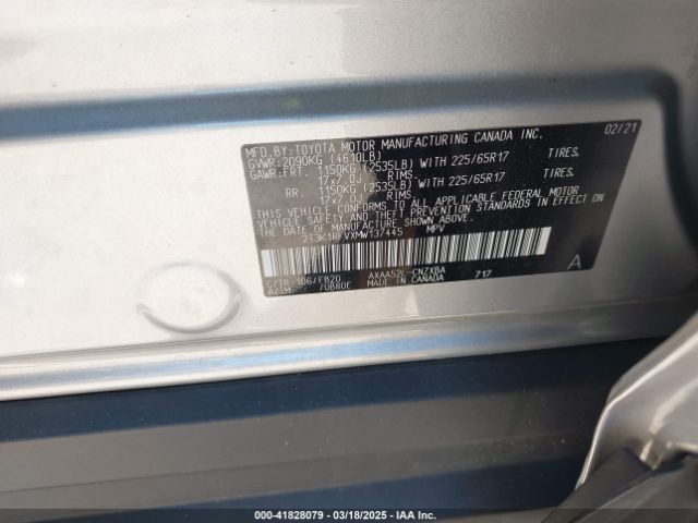 2T3K1RFVXMW137445 Toyota RAV4 LE