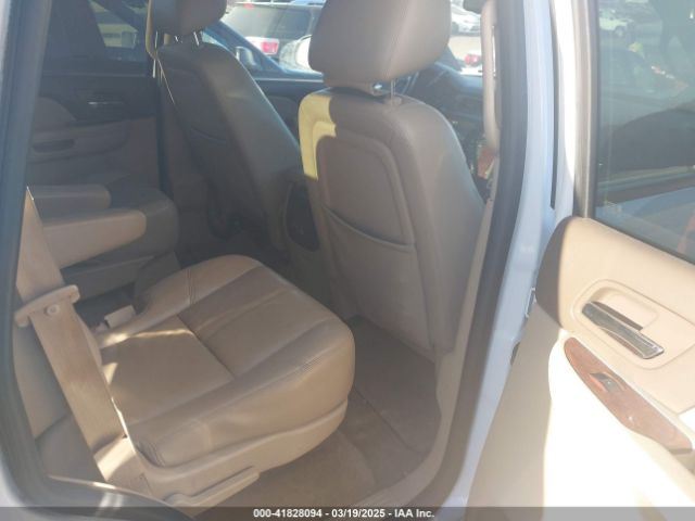 1GNSCBE08ER204317 Chevrolet Tahoe Lt