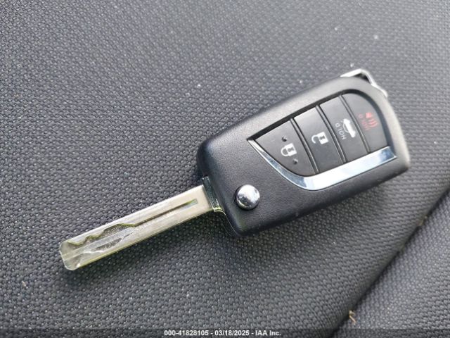 5YFB4MDE9SP240814 Toyota COROLLA LE