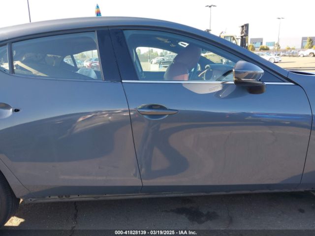 JM1BPAML4N1521836 Mazda Mazda3 Premium