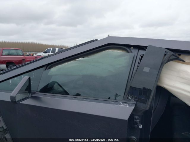 7G2CEHED0RA043898 Tesla Cybertruck All-wheel Drive