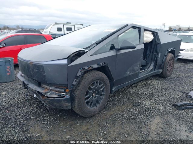 7G2CEHED0RA043898 Tesla Cybertruck All-wheel Drive