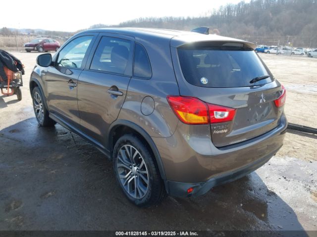 2017 MITSUBISHI OUTLANDER SPORT JA4AR3AU9HZ024327 Photo 2