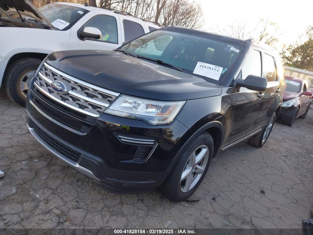 Ford EXPLORER XLT 2018 1FM5K7D85JGB03556 Image 2