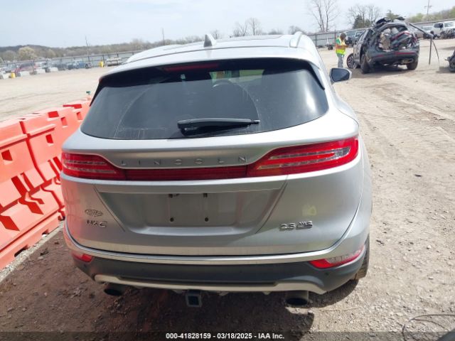 5LMTJ2AH8FUJ23341 Lincoln MKC
