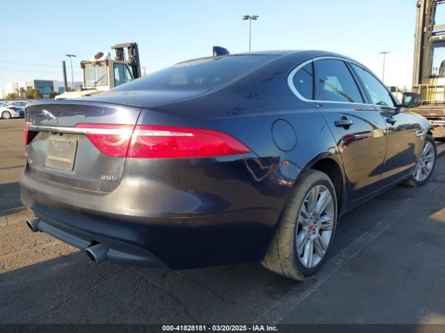 SAJBD4BV3GCY17499 Jaguar Xf 35t Premium