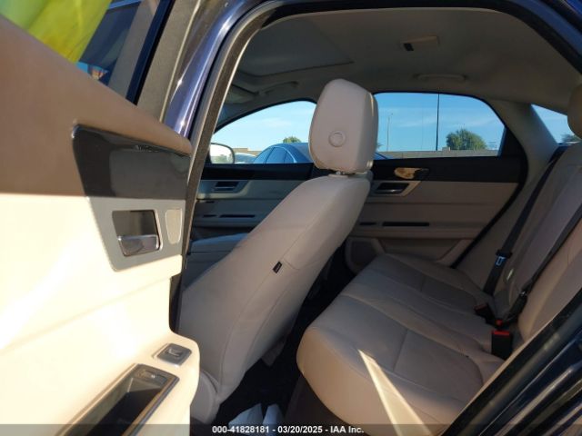 SAJBD4BV3GCY17499 Jaguar Xf 35t Premium