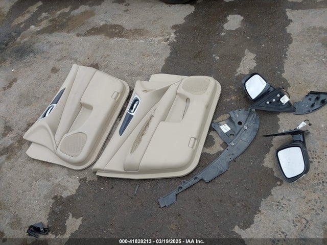 5N1DR2MN1JC673562 Nissan Pathfinder Sv