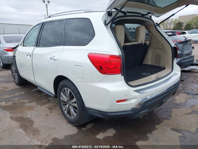 5N1DR2MN1JC673562 Nissan Pathfinder Sv