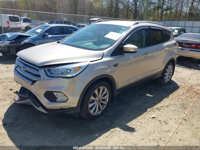 Ford Escape Titanium 2017 1FMCU9JD3HUC90273 Image 2