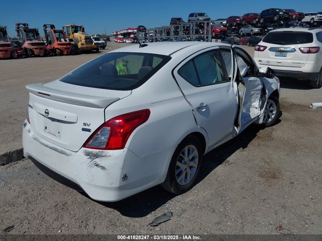 3N1CN7AP7HL840054 Nissan Versa 1.6 Sv
