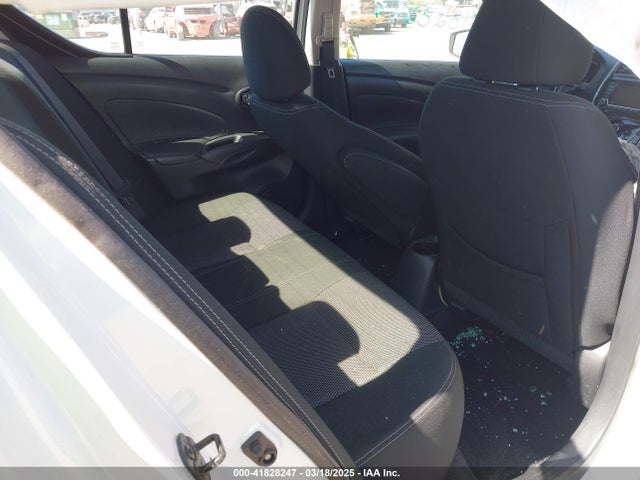3N1CN7AP7HL840054 Nissan Versa 1.6 Sv