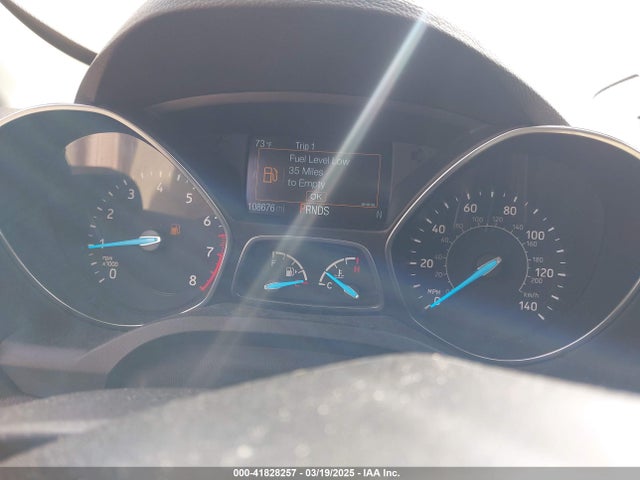 1FMCU0J96KUA39858 Ford Escape Titanium