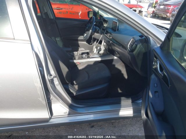 3MZBM1V70FM232321 Mazda Mazda3 I Touring