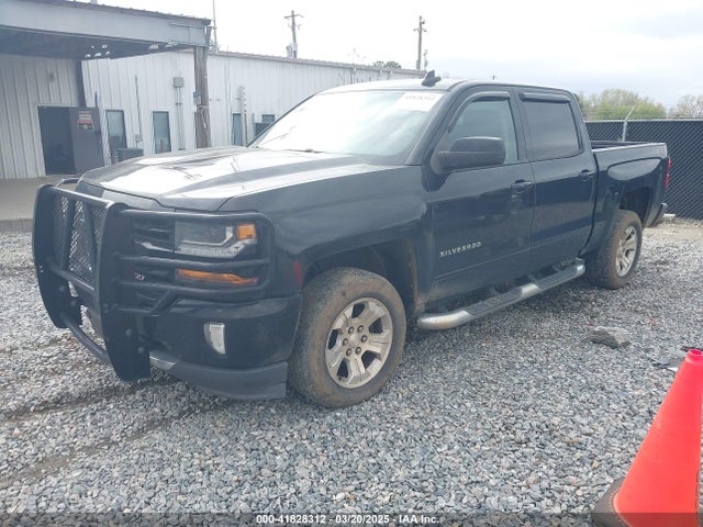 3GCUKREC9JG486887 Chevrolet Silverado 1500 2lt