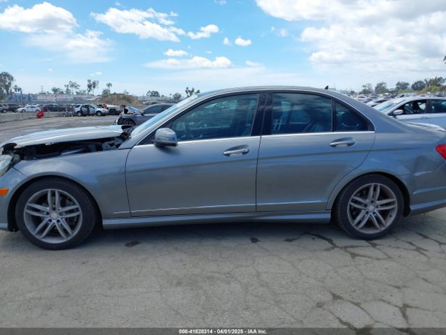 WDDGF4HB3EG201759 Mercedes-Benz C 250 Luxury/sport