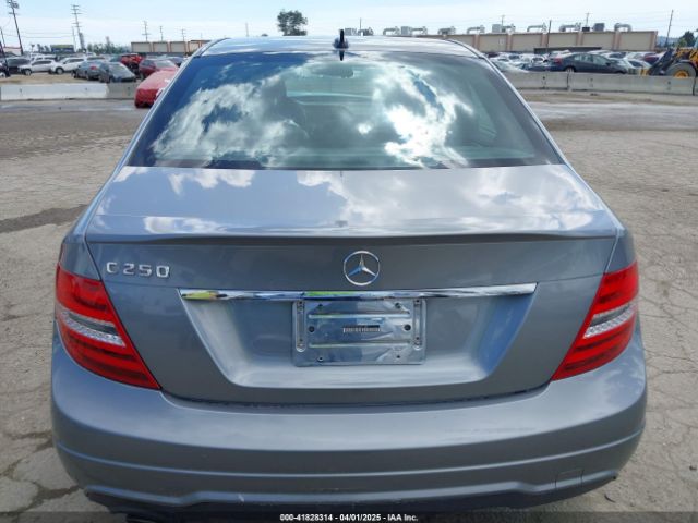 WDDGF4HB3EG201759 Mercedes-Benz C 250 Luxury/sport