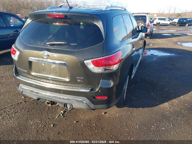 5N1AR2MM4FC612742 Nissan Pathfinder Sl