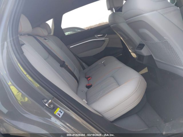 WA1VABGEXNB024392 Audi E-tron Chronos Quattro