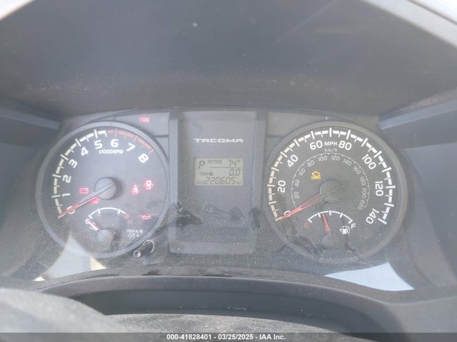 5TFRX5GN5HX085647 Toyota Tacoma Sr