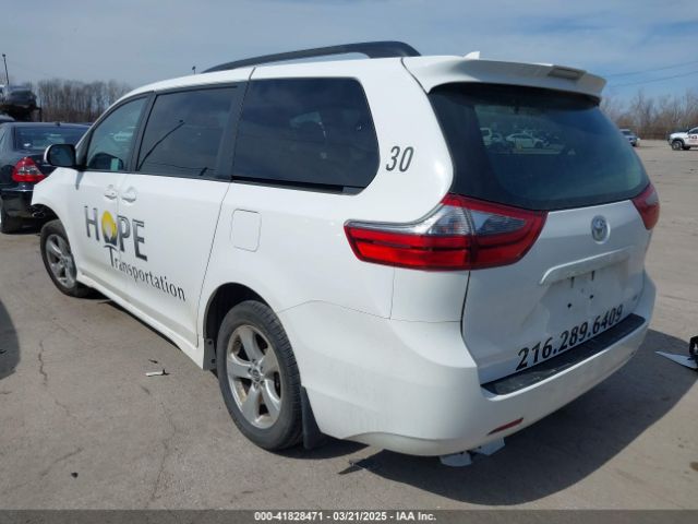 5TDKZ3DC2LS024290 Toyota SIENNA LE