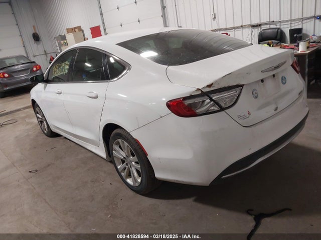 Chrysler 200 Limited 2015 1C3CCCAB6FN693470 Image 3
