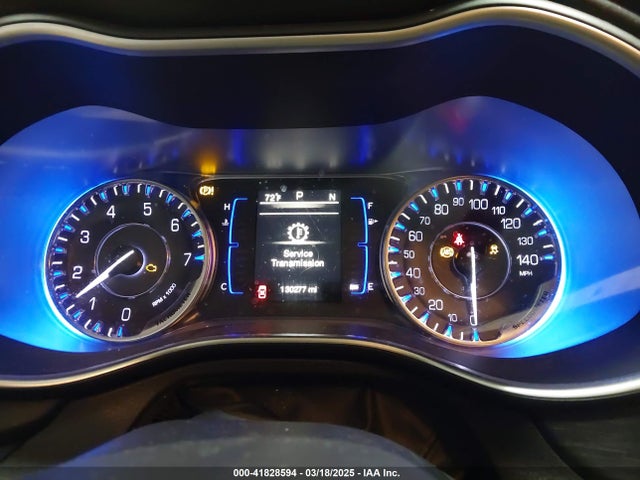 Chrysler 200 Limited 2015 1C3CCCAB6FN693470 Image 7