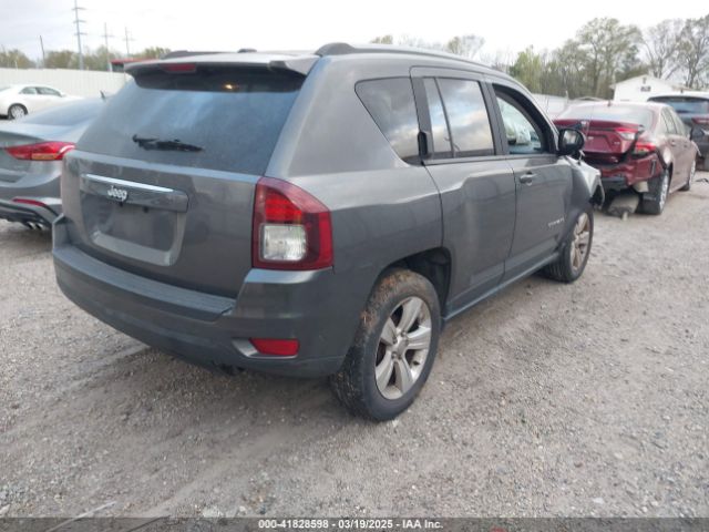 1C4NJCBA5GD742732 Jeep Compass Sport