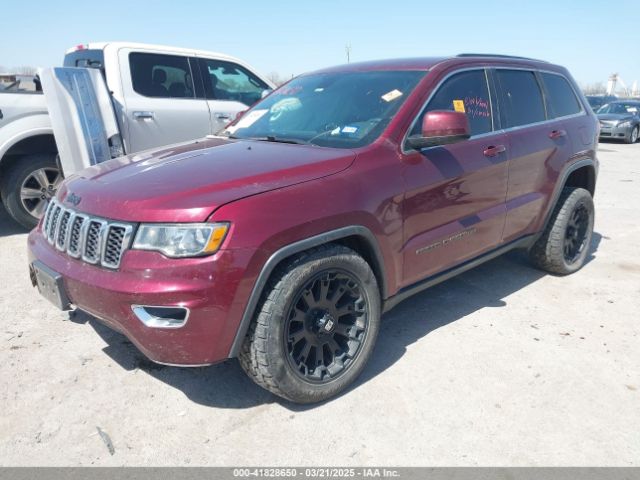 1C4RJEAG7JC481619 Jeep Grand Cherokee Laredo 4x2