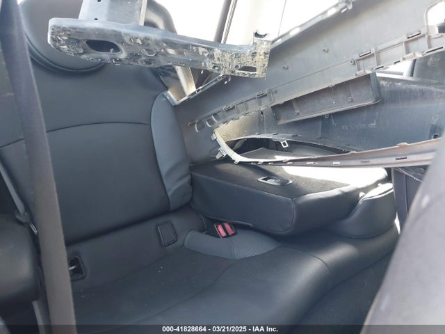 2007 MINI COOPER S WMWMF73527TT82098 Photo 7