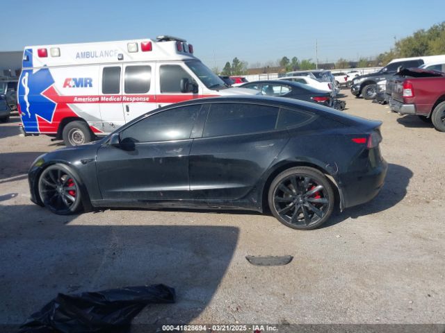5YJ3E1EB8KF208923 Tesla Model 3 Long Range/performance