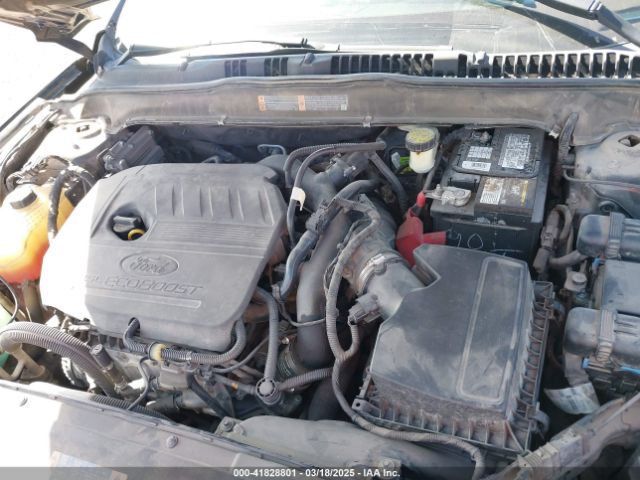3FA6P0HDXHR119527 Ford FUSION SE