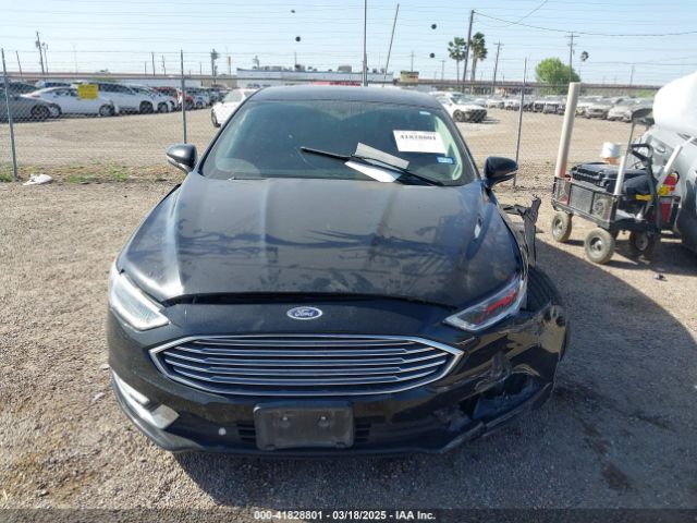 3FA6P0HDXHR119527 Ford FUSION SE