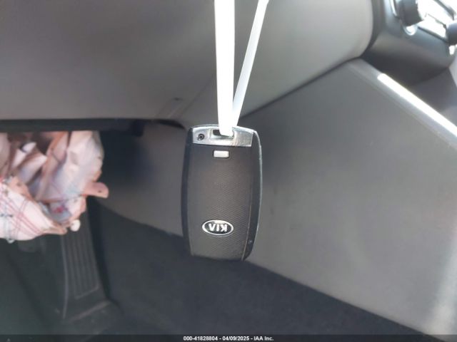 5XXGU4L35GG066083 KIA OPTIMA EX