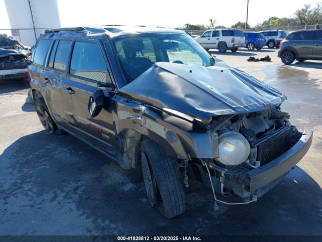 1C4NJPBB0GD710495 auction archive image