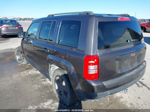 1C4NJPBB0GD710495 Jeep Patriot 75th Anniversary