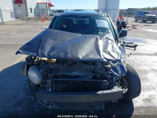 1C4NJPBB0GD710495 Jeep Patriot 75th Anniversary