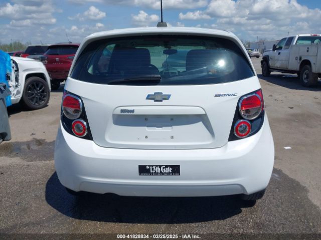 1G1JA6SH8G4109258 Chevrolet Sonic Ls Auto