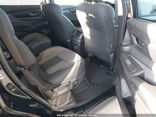 4S4WMAKD6R3462137 Subaru Ascent Onyx Edition Limited 7-passenger