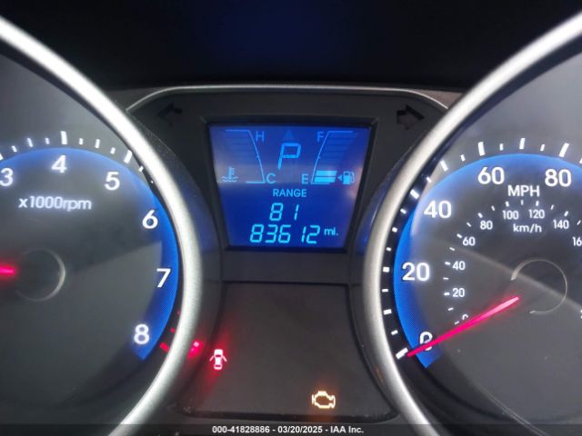 KM8JT3AF3FU959938 Hyundai TUCSON GLS