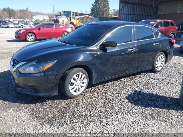 Nissan 2016 2016 1N4AL3AP0GN324724 Image 2
