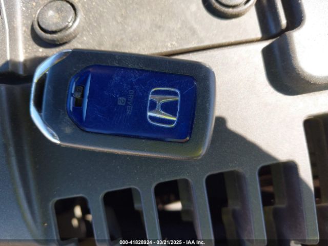 JHMCR6F50HC011646 Honda Accord Hybrid Ex-l