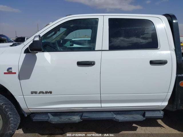 3C6UR5CLXKG534669 RAM 2500 Tradesman  4x4 6'4 Box