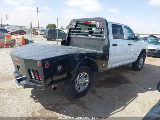 3C6UR5CLXKG534669 RAM 2500 Tradesman  4x4 6'4 Box