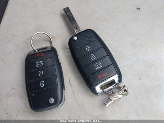 KNADM4A33G6638575 KIA RIO LX