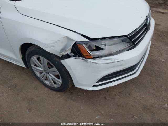 3VW2B7AJ0HM390624 Volkswagen Jetta 1.4t S